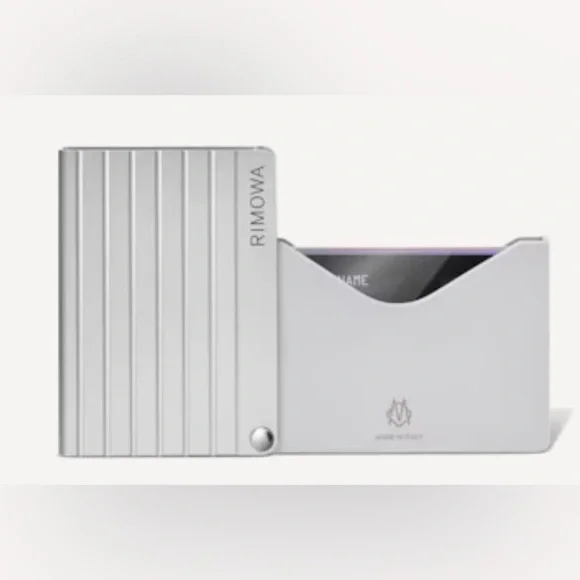 RIMOWA Original Aluminum Card Holder - Picture 2 of 15